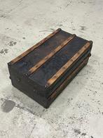 Antieke metalen reiskist / transportkist, Ophalen