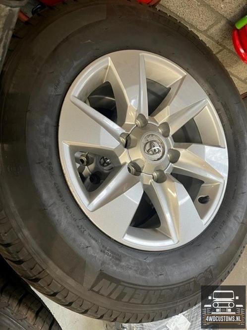 Set Toyota Landcruiser velgen 17""  met Michelin Latitude 26, Auto-onderdelen, Banden en Velgen, Banden en Velgen, All Season
