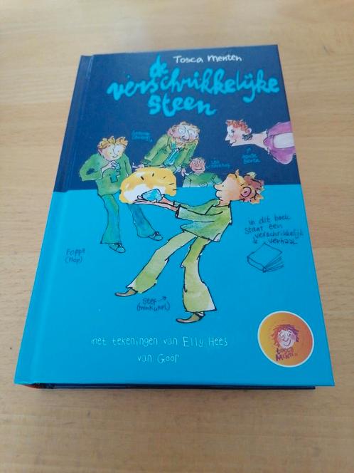 De verschrikkelijke steen - Tosca Menten NIEUW, Boeken, Kinderboeken | Jeugd | 10 tot 12 jaar, Nieuw, Ophalen of Verzenden