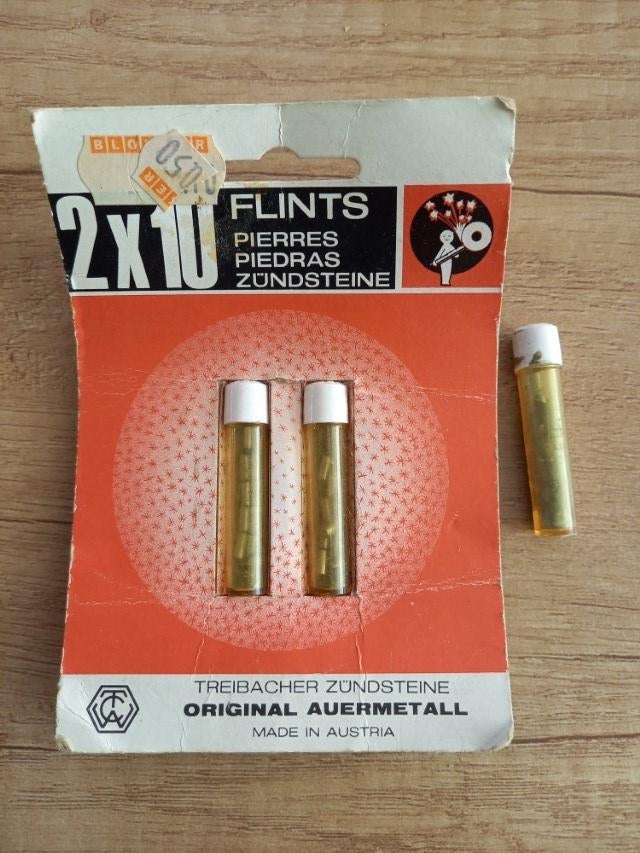 * Vintage vuursteentjes aansteker 29 st *, Verzenden, Gebruikt, Aansteker