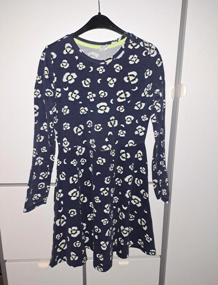 A lijn jurk marine blauw met viooltjes bloemenpatroon katoen, Kinderen en Baby's, Kinderkleding | Maat 134, Zo goed als nieuw