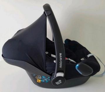 Maxi cosi rock essential black beschikbaar voor biedingen