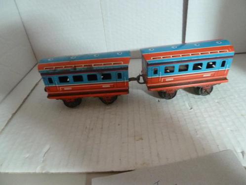 Twee blikken passagiers wagon spoor 0, Antiek en Kunst, Antiek | Speelgoed, Ophalen of Verzenden