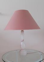 Prachtige Vintage schemerlamp, roze kap, marmeren voet, Huis en Inrichting, Lampen | Tafellampen, Ophalen, Gebruikt, 50 tot 75 cm