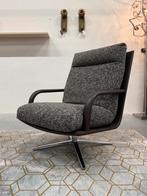 Nieuw Leolux Kudo Fauteuil met poef State stof design stoel, Nieuw, 75 tot 100 cm, Ophalen of Verzenden, Stof
