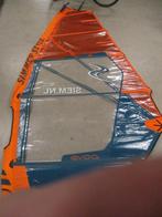 Simmer Style Evoc 5.9 2024, Watersport en Boten, Windsurfen, Ophalen, Minder dan 250 cm, Zeil, 5 tot 7 m²