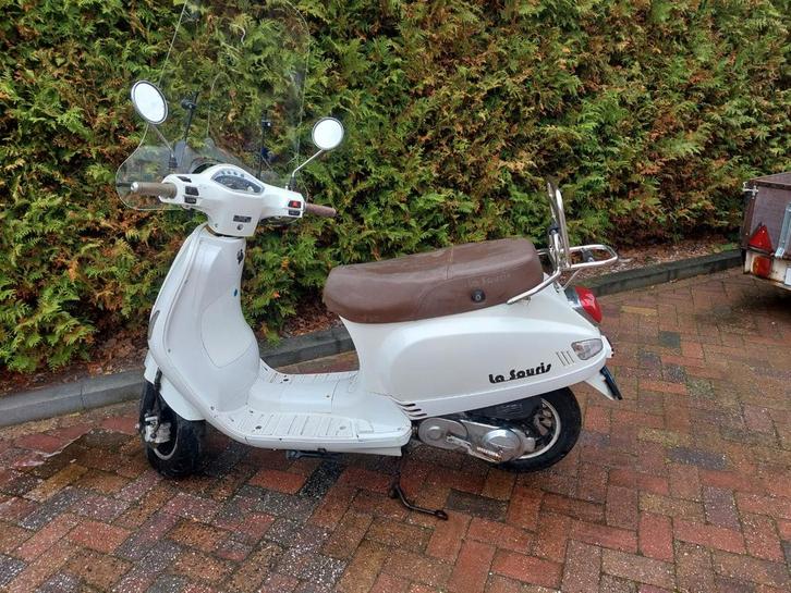 Te koop 2 la Souris scooters, Fietsen en Brommers, Brommeronderdelen | Scooters, Gebruikt, Overige merken, Overige typen, Ophalen