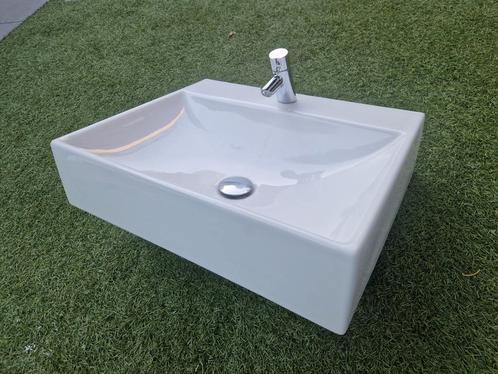 2x Wastafel Sphinx vierkant met kraan, Doe-het-zelf en Verbouw, Sanitair, Zo goed als nieuw, Wastafel, Steen, Ophalen of Verzenden