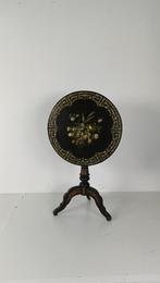 Verbazingwekkende Napoleon III Tip Top tafel, Antiek en Kunst, Ophalen