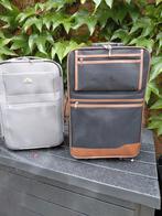 koffers, 55 en 51 cm hoog. 15 en 18 cm diep., Sieraden, Tassen en Uiterlijk, Koffers, Ophalen, Gebruikt, Zacht kunststof