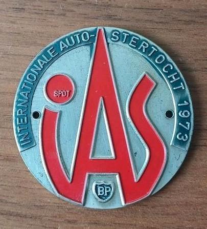 Auto Rally Badge Internationale Auto-Stertocht 1973, Verzamelen, Automerken, Motoren en Formule 1, Zo goed als nieuw, Auto's, Ophalen of Verzenden