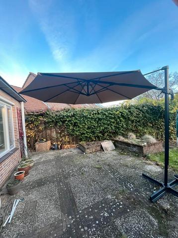 Handson zweefparasol Ibiza taupe met hendel 300 cm beschikbaar voor biedingen