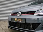 Volkswagen Golf 2.0 TSI GTI TCR Pano DCC Navi Camera Keyless, Gebruikt, Zwart, 1984 cc, Adaptive Cruise Control