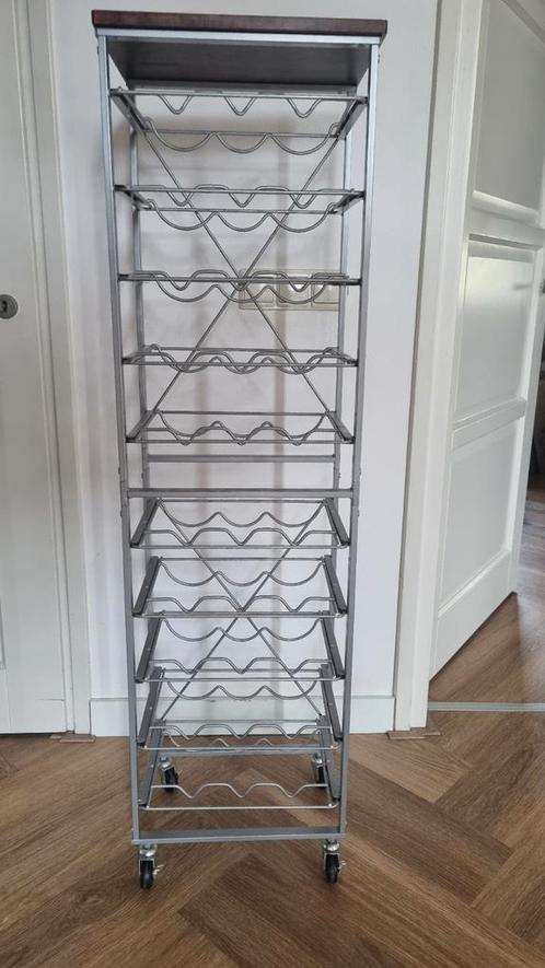 Wijnrek 30 flessen, verrijdbaar, Huis en Inrichting, Woonaccessoires | Wijnrekken, Gebruikt, 75 cm of meer, Metaal, 25 flessen of meer