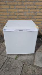 Mini koelkast. Ideaal voor camping, camper, studenten., Ophalen, Gebruikt