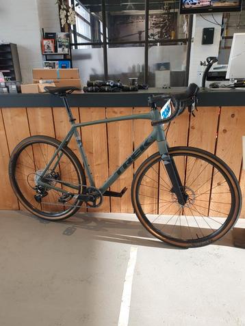 Trek checkpoint gravelbike nieuw nieuw opruiming  beschikbaar voor biedingen