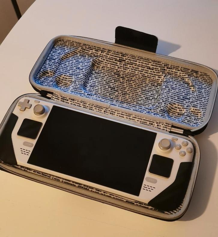 Unieke Steam Deck OLED Limited Edition 1TB Wit, Spelcomputers en Games, Spelcomputers | Overige, Zo goed als nieuw, Ophalen of Verzenden