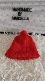 Handgemaakte rode muts 0-3 maand, Kinderen en Baby's, Babykleding | Mutsen, Sjaals en Wanten, Maat 50, Jongetje of Meisje, Handgemaakt