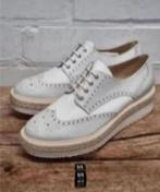 Peperosa - Prachtige leren brogues maat 41 - Als Nieuw, Schoenen met lage hakken, Peperosa, Wit, Ophalen of Verzenden