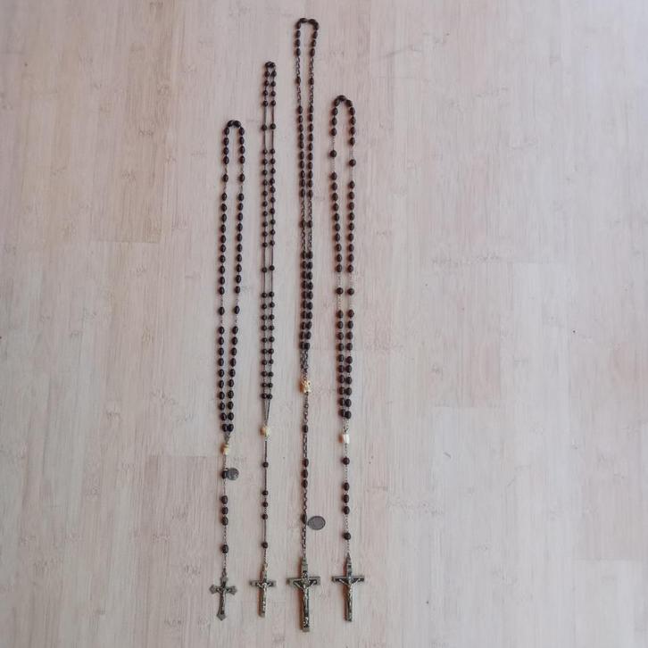Nonnen rozenkrans crucifix corpus Christi met memento mori, Verzamelen, Religie, Gebruikt, Christendom | Katholiek, Ophalen of Verzenden