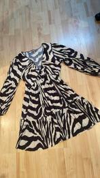 Nieuw zwart plissé jurkje maat M H&M, Kleding | Dames, Jurken, Maat 38/40 (M), Zwart, Nieuw, Ophalen of Verzenden