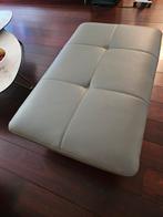 Lederen hocker/ voetenbank/ tafel, Huis en Inrichting, Banken | Voetenbanken en Poefen, Ophalen of Verzenden