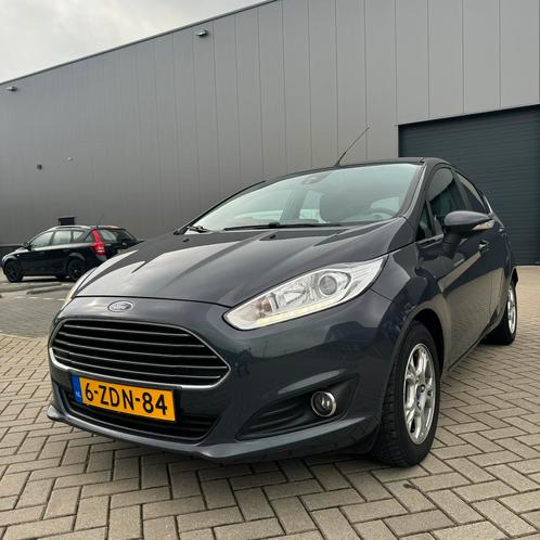 Ford Fiesta 1.6 Tdci 2014 / NW Distributieriem & 4 BANDEN, Auto's, Ford, Bedrijf, Fiësta, ABS, Airbags, Airconditioning, Alarm