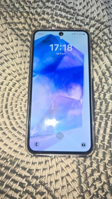 A55 - 256GB - Paars - 2 maanden oud beschikbaar voor biedingen