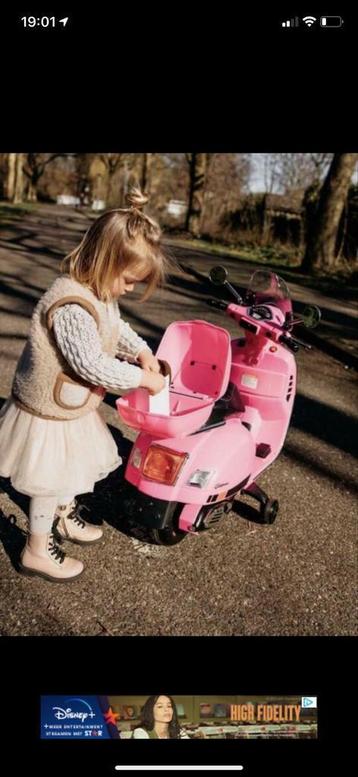 Mini Elektrische Scooter Vespa Kinderen 12V | nieuw beschikbaar voor biedingen