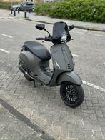 Vespa sprint full option akrapovic malossi brom, Ophalen, Zo goed als nieuw