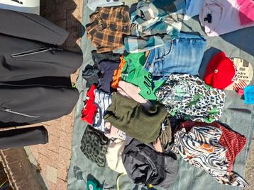 Pakket dameskleding maat M/L beschikbaar voor biedingen