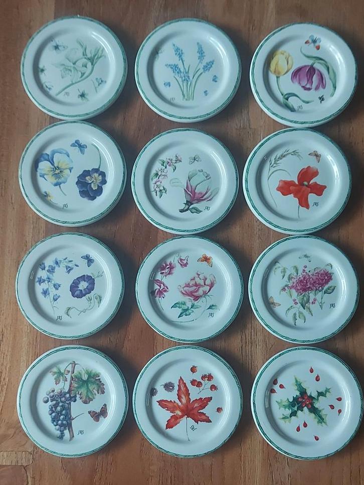 petit-foursschaaltjes van janneke brinkman salentijn, Huis en Inrichting, Keuken | Servies, Zo goed als nieuw, Overige stijlen