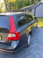 Volvo V70 2.4 D5 136KW AUT 2007 Grijs (DEFECT), Auto's, Volvo, Beige, 179 €/maand, 2000 kg, Stationwagon