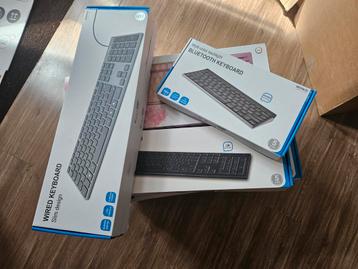 23 verschillende toetsenborden (nieuw) beschikbaar voor biedingen