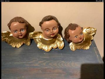 Set van 3 Handgesneden Tiroler kerst Engeltjes brocante beschikbaar voor biedingen