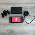 Nintendo Switch, Switch 2019 Upgrade, Met 2 controllers, Ophalen of Verzenden, Zo goed als nieuw