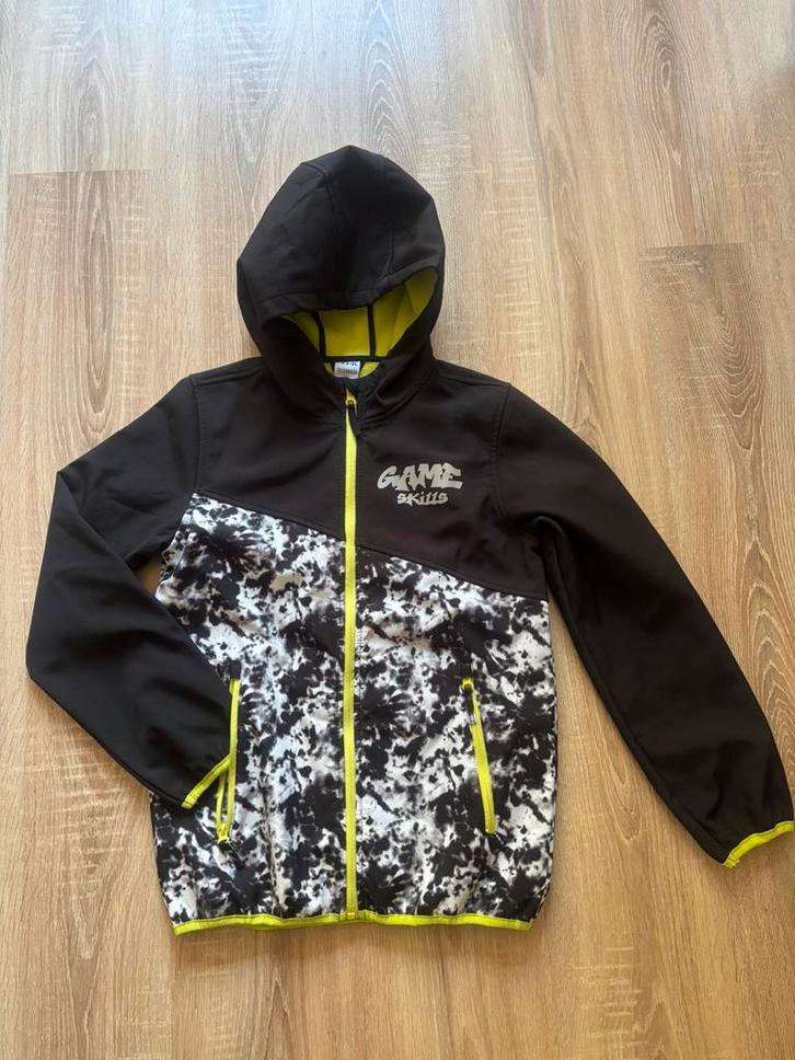 Nieuwe jas maat 152, Kinderen en Baby's, Kinderkleding | Maat 152, Zo goed als nieuw, Jongen, Jas, Ophalen of Verzenden