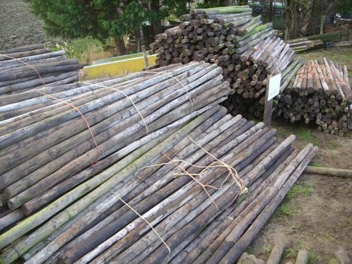 Boompalen weidepalen 4/5 x 250cm vanaf €1,00!, Tuin en Terras, Palen, Balken en Planken, Gebruikt, Palen, 250 cm of meer, Ophalen