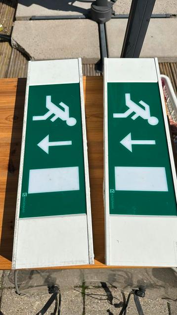 2x Kagenaar noodverlichting tl 2 zijdig beschikbaar voor biedingen
