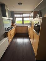 Gebruikte keuken - massief hout gelakt, Miele apparatuur, Huis en Inrichting, Keuken | Complete keukens, Ophalen, Gebruikt, U-keuken