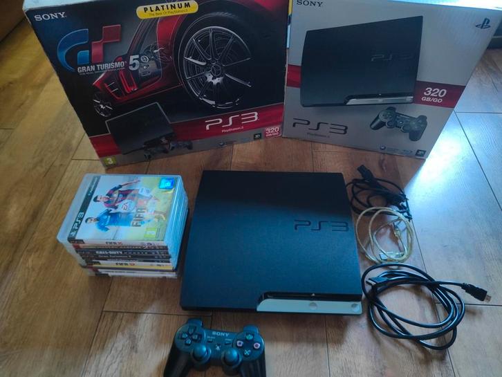 PS3 / PlayStation 3 met doos + kabels + controller + games, Spelcomputers en Games, Spelcomputers | Sony PlayStation 3, Zo goed als nieuw