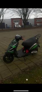 Zip 172cc brom raket, Ophalen, Zo goed als nieuw, Zip