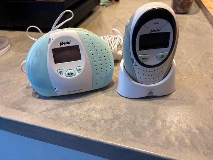 Alecto babyfoon met slaapmuziek en sterren lichtjes, Kinderen en Baby's, Babyfoons, Gebruikt, 250 meter of meer, Ophalen of Verzenden