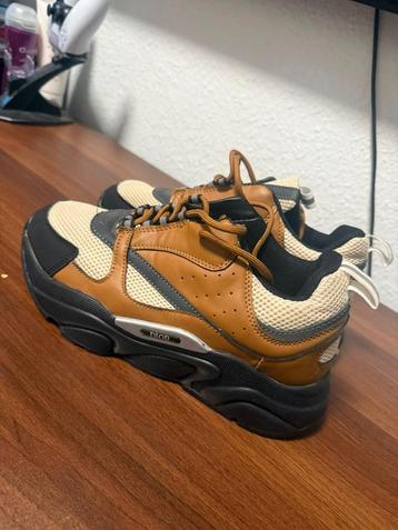 Dior sneakers – brown/beige/black – size 41 beschikbaar voor biedingen