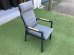 Zwart aluminium stoel met verstelbare rug en teak armleuning, Nieuw, Verstelbaar, Ophalen, Aluminium