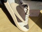 Nike air jordan Travis Scott reverse mocha low, Kleding | Heren, Schoenen, Ophalen of Verzenden, Nieuw, Bruin