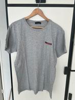 Prada Tshirt, Kleding | Heren, T-shirts, Maat 52/54 (L), Grijs, Ophalen of Verzenden, Zo goed als nieuw