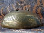 Originele antieke Oosterse schaal van bewerkt koper 23 cm., Ophalen of Verzenden, Koper