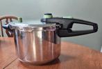 Tefal snelkookpan 6 liter, Huis en Inrichting, Keuken | Potten en Pannen, Ophalen of Verzenden, Zo goed als nieuw, Rvs, Kookpan of Snelkookpan