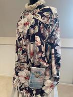 Prachtige Tuniek met Bloemen, Ophalen of Verzenden, Zo goed als nieuw, Maat 42/44 (L), Groen